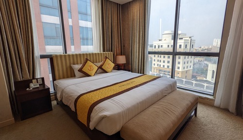 Deluxe Suite