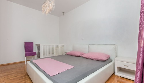 Apartment (A1)
