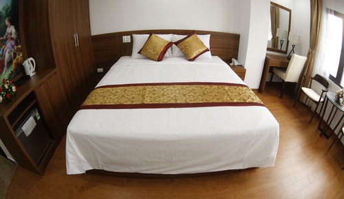 Double Room, 1 King Bed