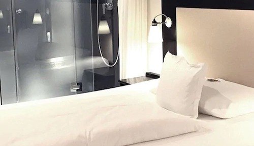 Basic Single Room, 1 Large Twin Bed, Non Smoking (Budget)
