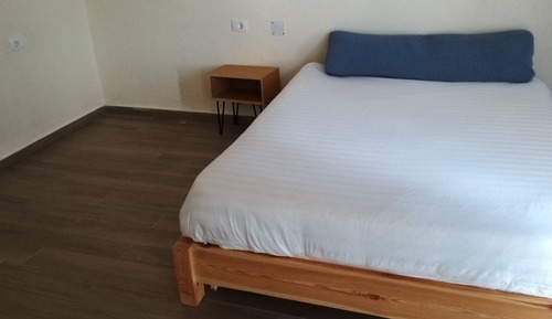 Single Room with Mountain View