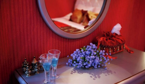 Room (Sweet pea)