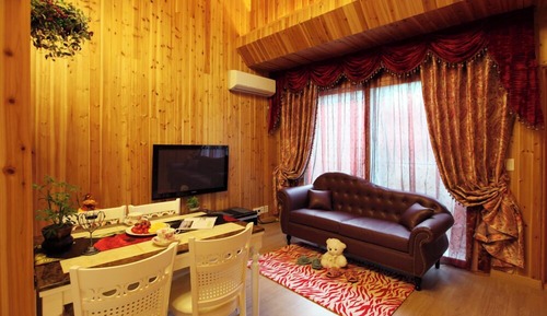Room (Rooibos)