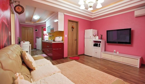 Room (Prauen)