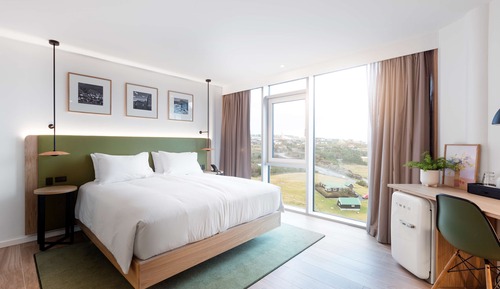 Junior Suite, 1 King Bed