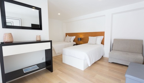 Economy Double or Twin Room, Ensuite, Ground Floor (5)