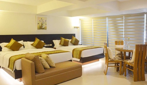 Deluxe Quadruple Room