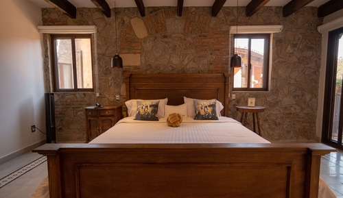 Deluxe Suite (Saturnia)