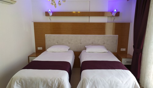 Comfort Triple Room