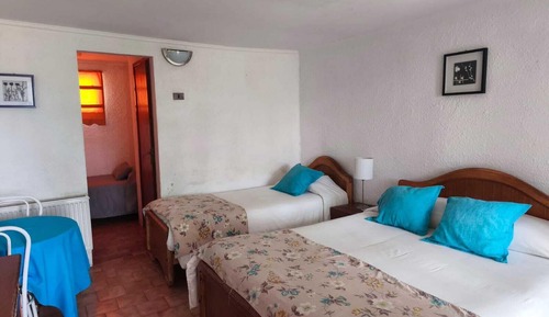 Classic Quadruple Room, Lake View