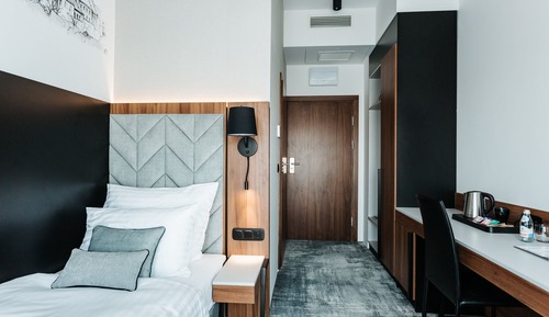 Premium Single Room