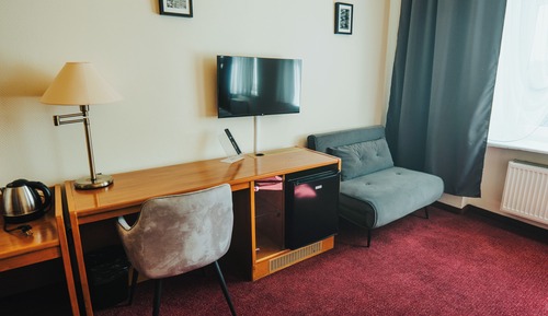 Comfort Room (N)
