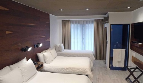 Premium Triple Room