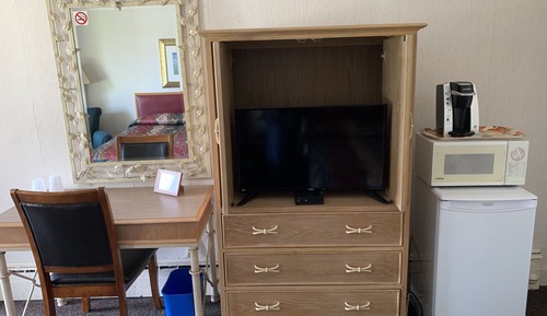 Standard Room, 2 Double Beds, Non Smoking, Refrigerator & Microwave
