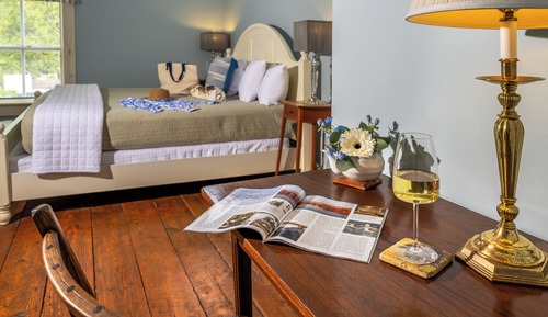 Premier Suite, 1 King Bed with Sofa bed (Yeopin Suite)