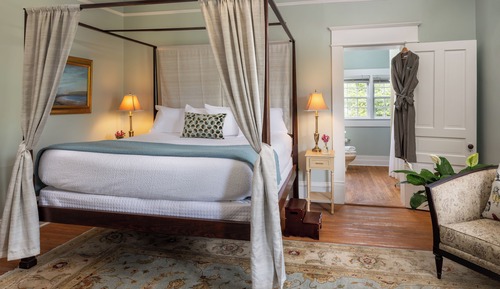 Grand Suite, 1 King Bed (Charles Eden Suite)