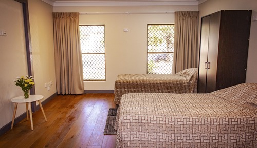Deluxe Family Room