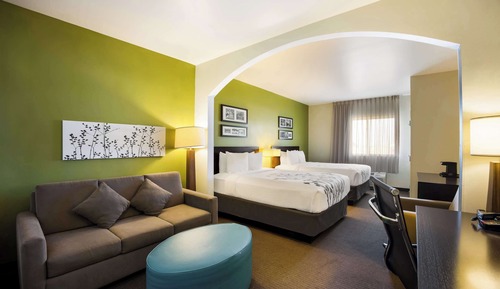 Suite, Multiple Beds