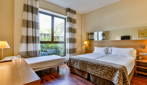 Habitación Twin con cama extra