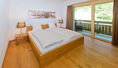 Vita 4 - Three-Bedroom Apartment (2nd floor)