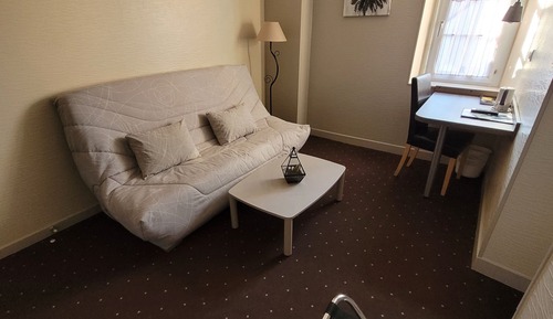 Suite, Bathtub