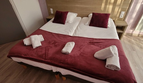 Twin Room, Terrace
