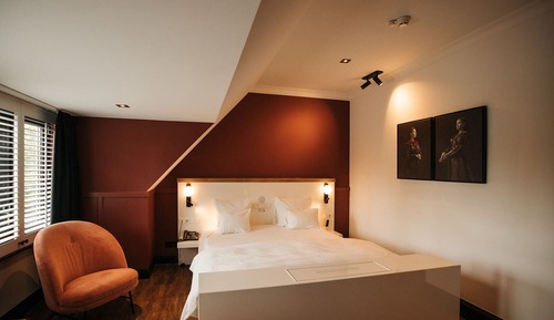 Superior Room, 1 King Bed, Non Smoking, Garden View