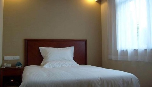 Promotion Queen Room