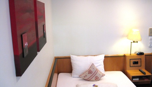 Deluxe Single Room, Balcony