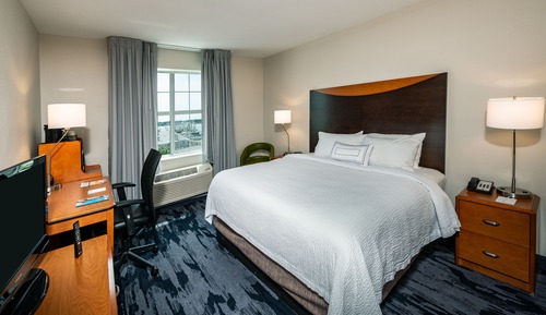 Room, 1 King Bed, Harbor View