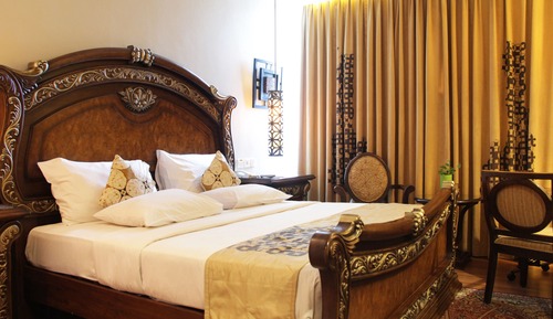 Superior Room, 1 King Bed