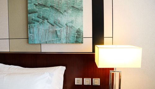 Superior King Room, Smoking (1 King Bed)
