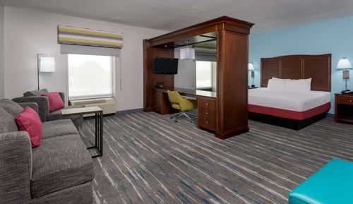 Studio Suite, 1 King Bed with Sofa bed