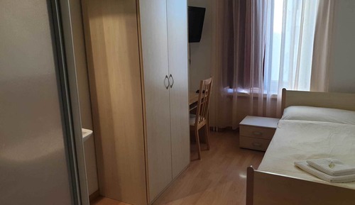 Single Room, Shared Bathroom