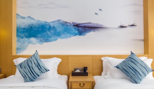 Deluxe Twin Room