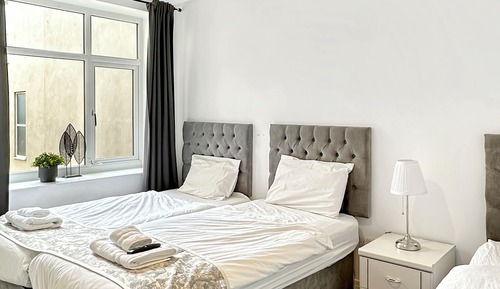 05 Apartment with Sea View: First Floor (plus 1 free baby)