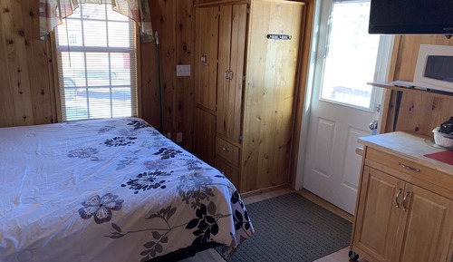 Standard Cabin (1)