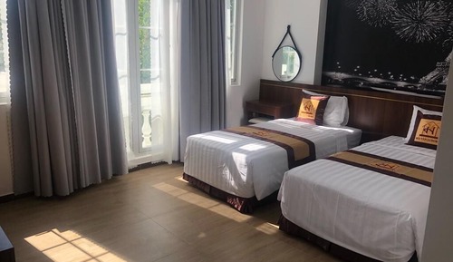 Deluxe Twin Room