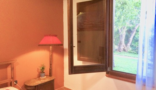 Double Room (Camelia)