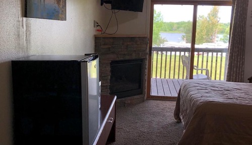 Standard Room, 1 Bedroom, Non Smoking, Private Bathroom (Motel Rooms, 2 Queen Beds)