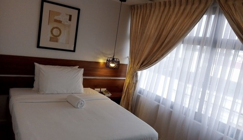 Deluxe Double Room Single Use, 1 Queen Bed
