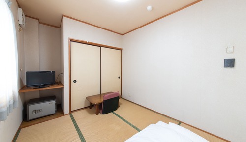 Japanese Style Room for 1 Guest