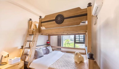 503 [Yajing Banshan Su] Deluxe 3-bedroom Mahjong Suite / can accommodate 7-8 people