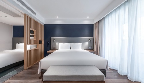 Suite, Multiple Beds (Additional Living Area)
