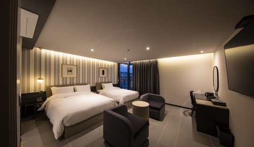 Terrace Suite