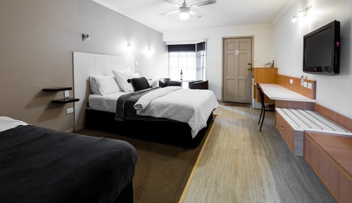 Executive Queen Room