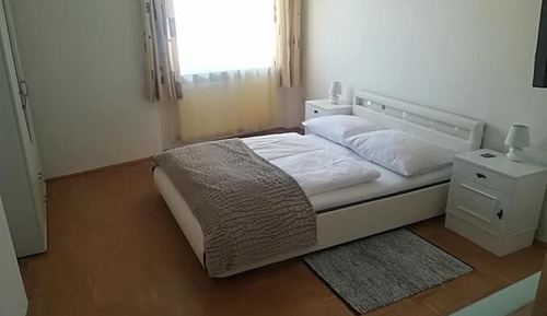 Family Room, Balcony (Deluxe)