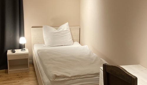 Basic Single Room