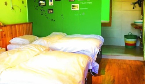 Suite, 3 Bedrooms