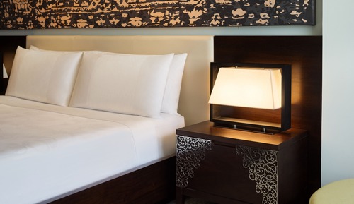 Premium Room, 1 King Bed with Sofa bed, Non Smoking